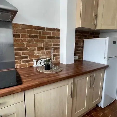 Spacieux A 65 M² Avec Balcon Vue Sur La Caen