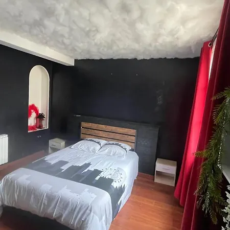 Spacieux A 65 M² Avec Balcon Vue Sur La Διαμέρισμα Καν