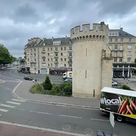 Accueillant Proche Du Centre Historique De 65 M² Balcon *
