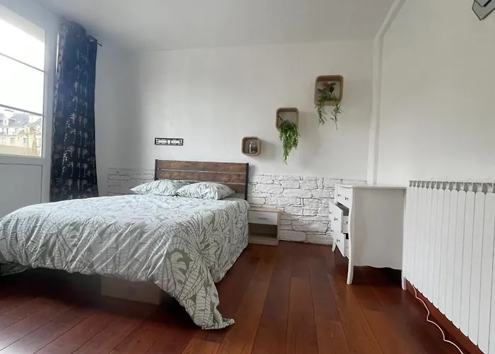 Daire Spacieux A 65 M² Avec Balcon Vue Sur La Caen