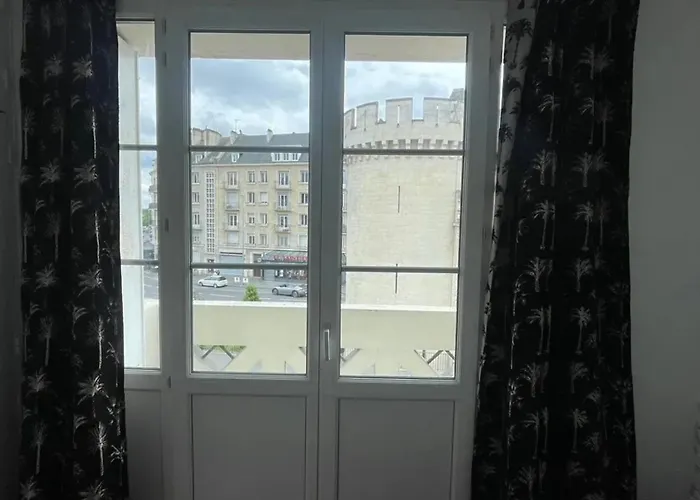 Spacieux A 65 M² Avec Balcon Vue Sur La Caen